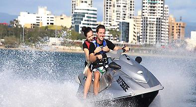 Gold Coast Jet Skiing and Parasailing