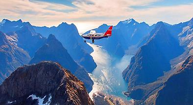Milford Sound Fly and Cruise Combo from Queenstown