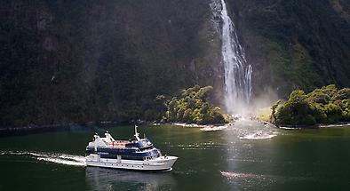 Milford Sound Scenic Cruise with Optional Transfers