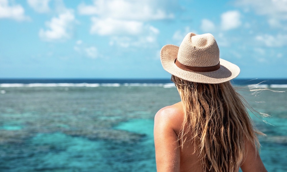 Great Barrier Reef Snorkel and Dive Cruise