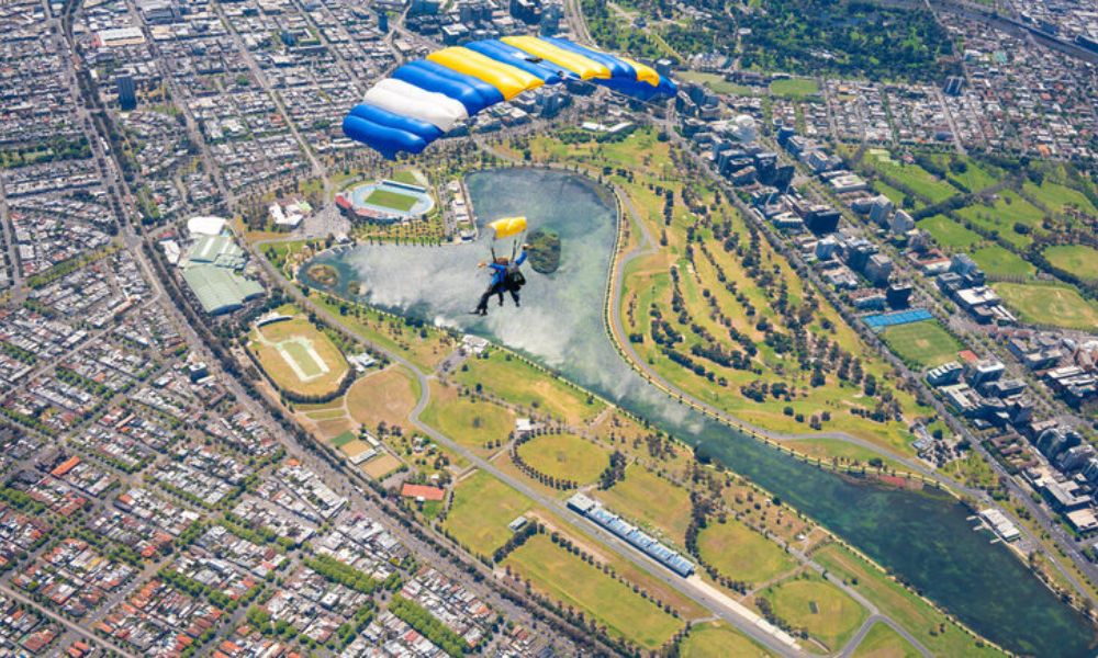 Melbourne Tandem Skydiving up to 15,000ft
