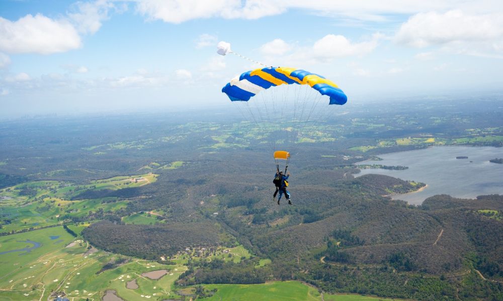 Yarra Valley up to 15,000ft Weekend Tandem Skydive