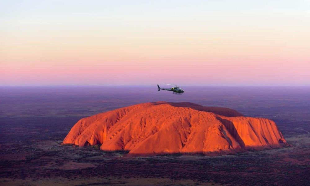 36 minute Scenic Uluru & Kata Tjuta Helicopter Flight | Experience Oz