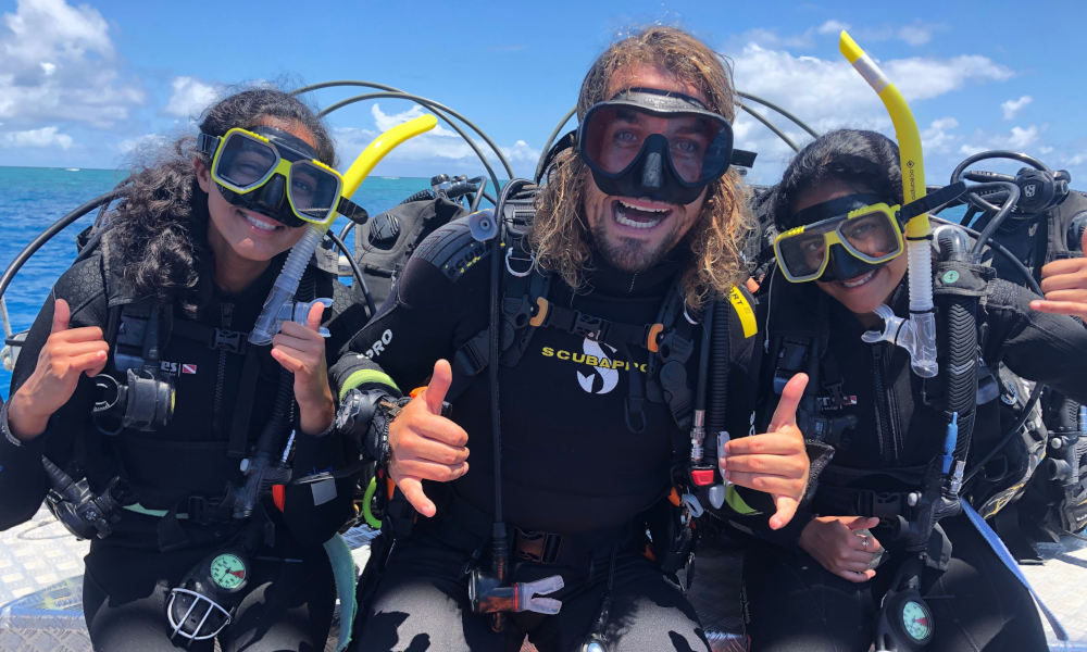 Great Barrier Reef Overnight Snorkel and Dive Sail Tour