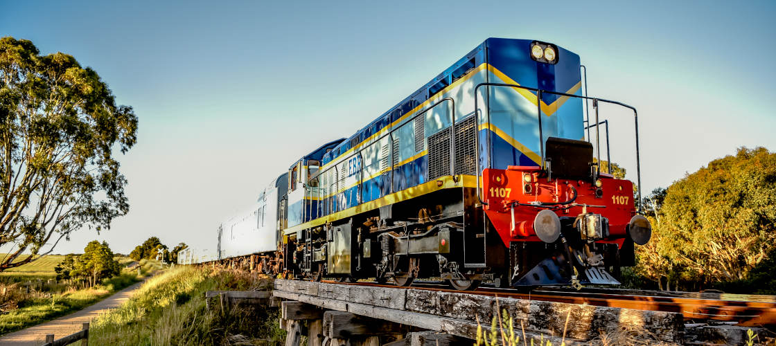 The Q Train - First Class Lunch or Dinner Departing Drysdale