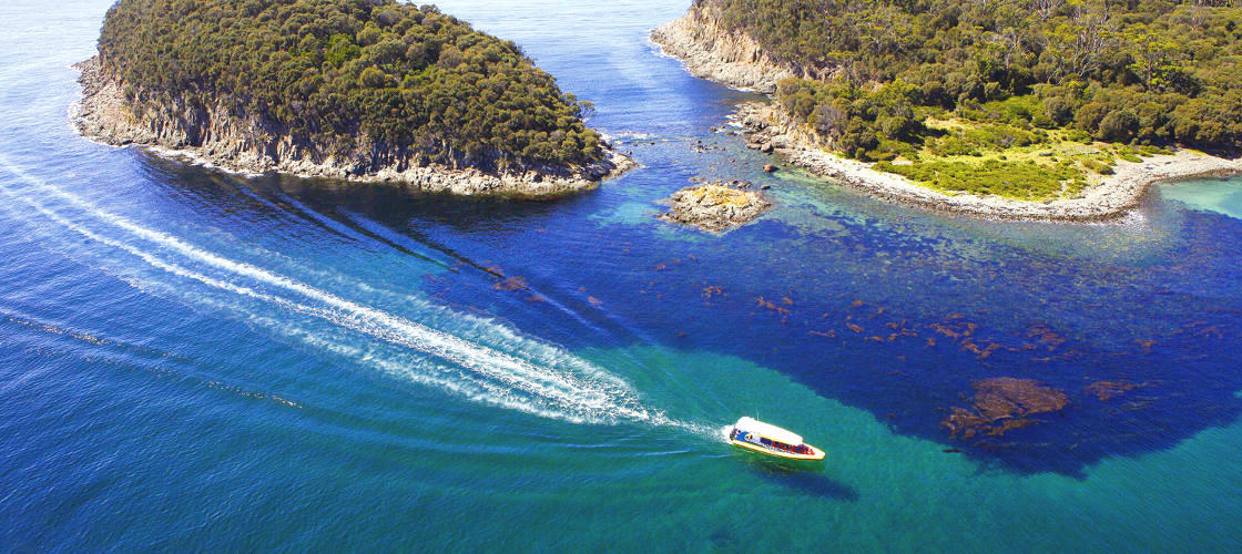 Wineglass Bay Cruises Including Sky Lounge