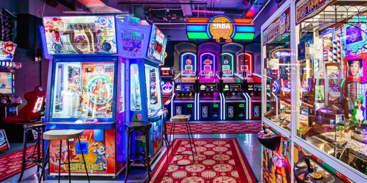 B. Lucky and Sons Wollongong