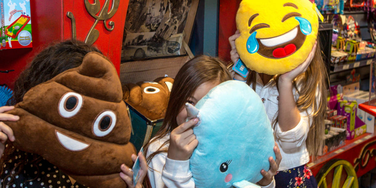 Archie Brothers Cirque Electriq Alexandria