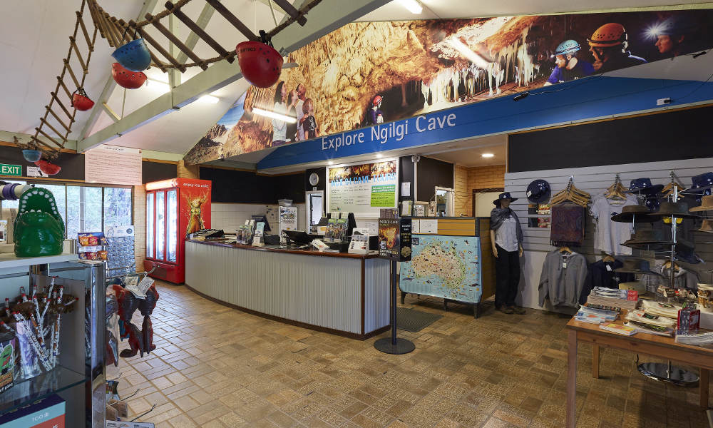 Margaret River Guided Ngilgi Cave Tour