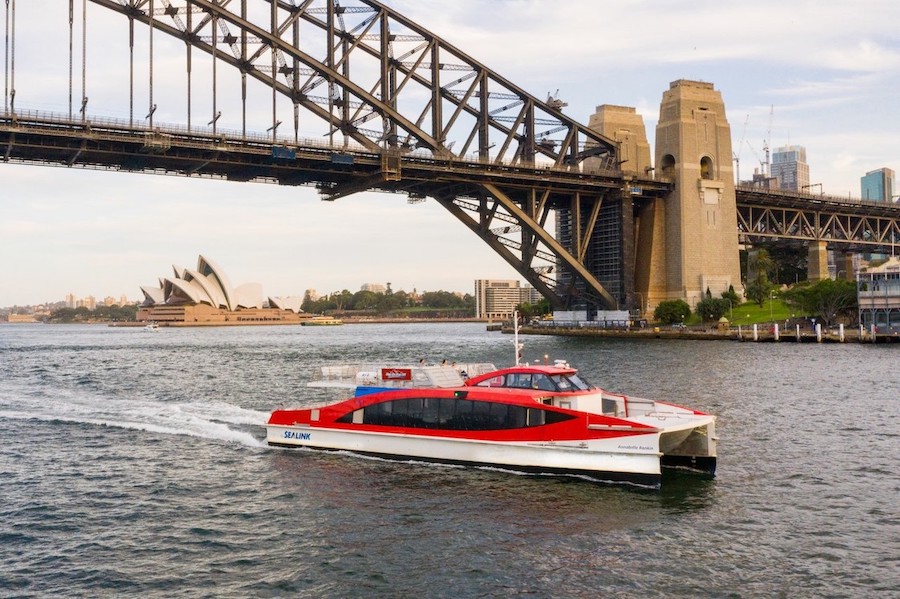 Taronga Zoo Entry and Return Ferry Combo