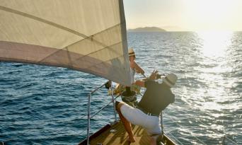 Sip &amp; Sail Sunset Cruise Thumbnail 4