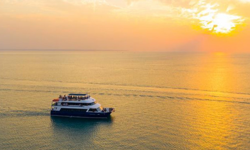 Darwin Harbour Sunset Cruise with Grazing Platter - For 2