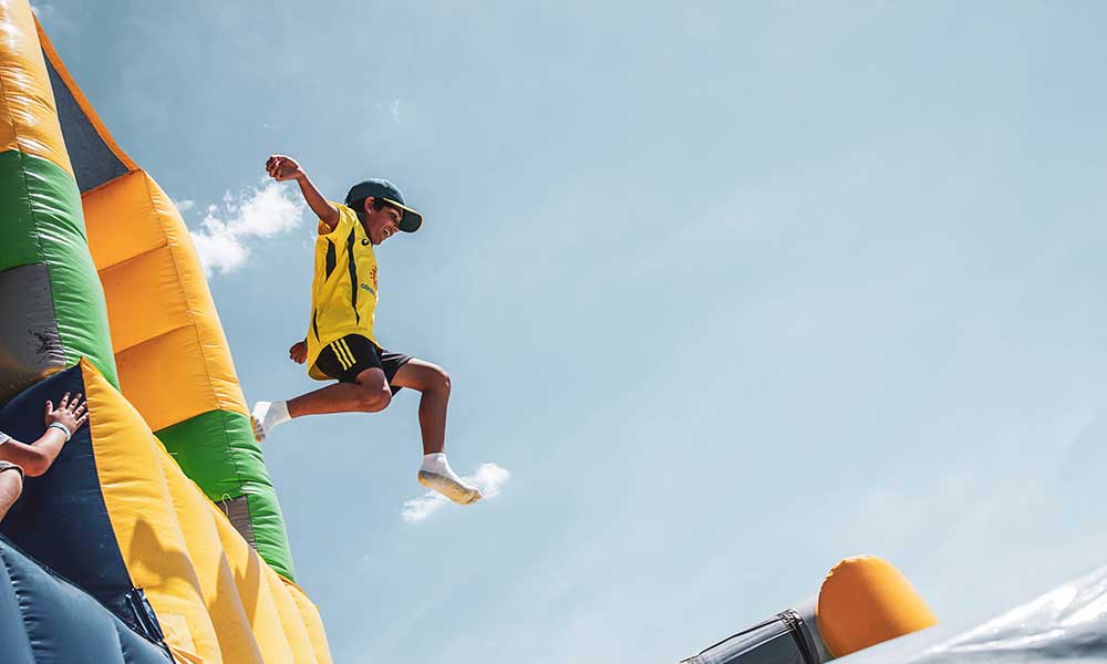 Tuff Nutterz - Australia's Biggest Inflatable Obstacle Course