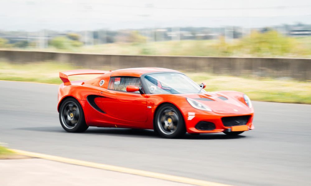 Ferrari, Lotus and Lamborghini Drive -12 Laps - Sydney