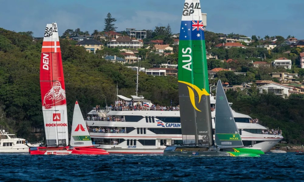 Australia Sail Grand Prix Sydney Premium Spectator Cruise with Drinks and Buffet Meal