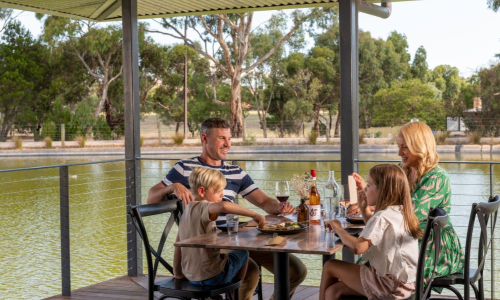 Barossa Valley 2 Course Lunch with Bottle of Sparkling Wine - For 2