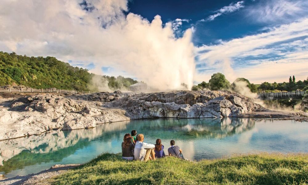 Rotorua Geothermal Valley Day Tour from Auckland
