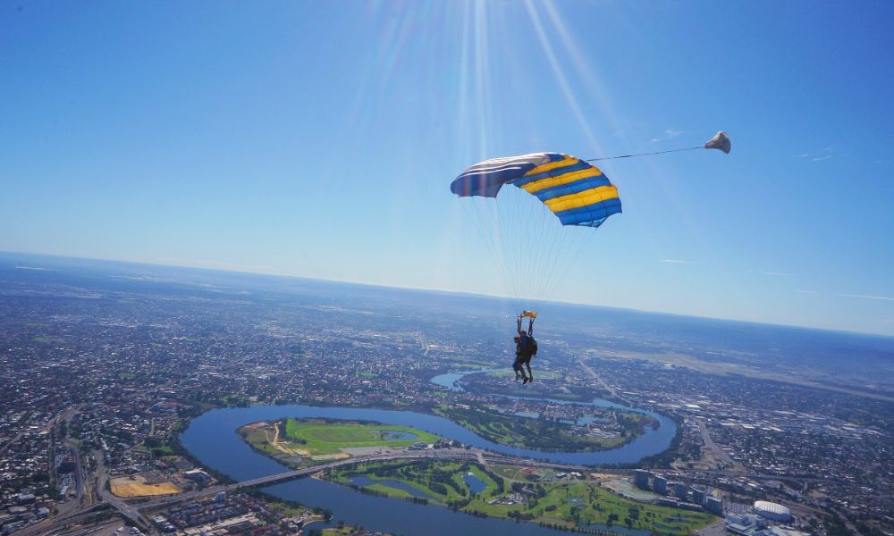 Perth Weekend Tandem Skydiving (Rockingham) with Transfer