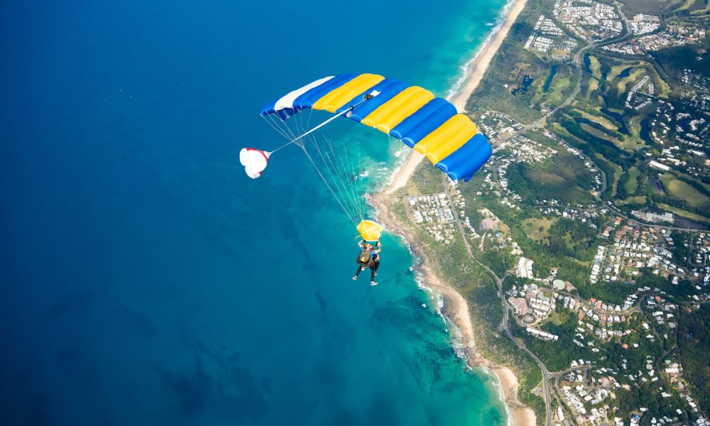 Noosa Tandem Skydive up to 15,000ft Weekend