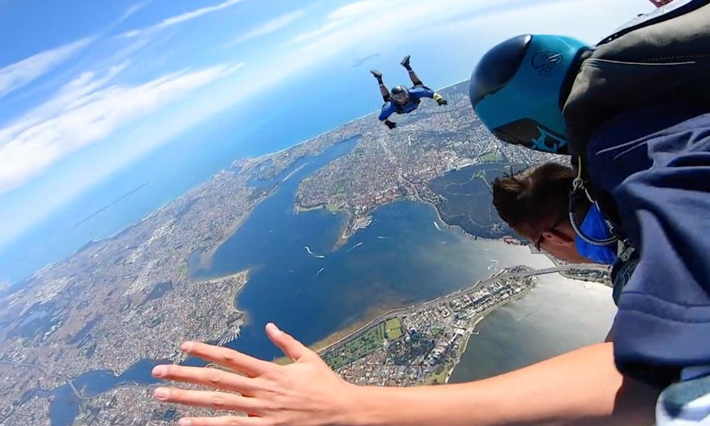 Perth up to 8,000ft Tandem Skydive Weekday