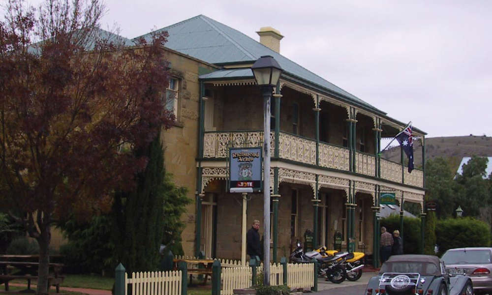 Bonorong Wildlife Park and Richmond Tour from Hobart