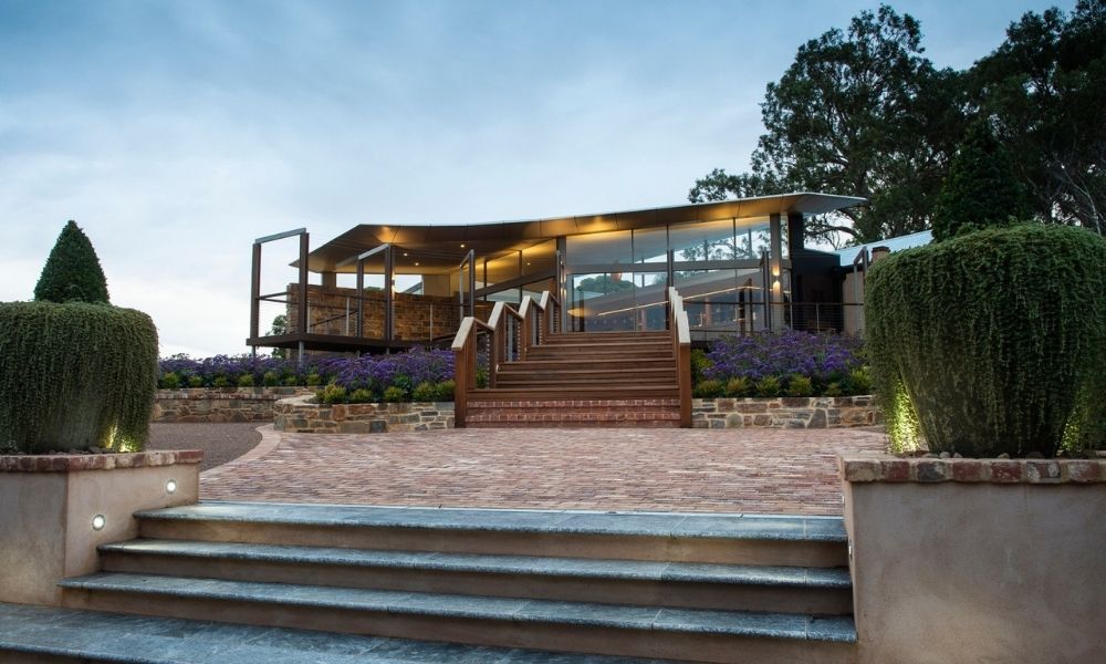 Barossa Valley Small Group Winery Tour from Adelaide including Lunch