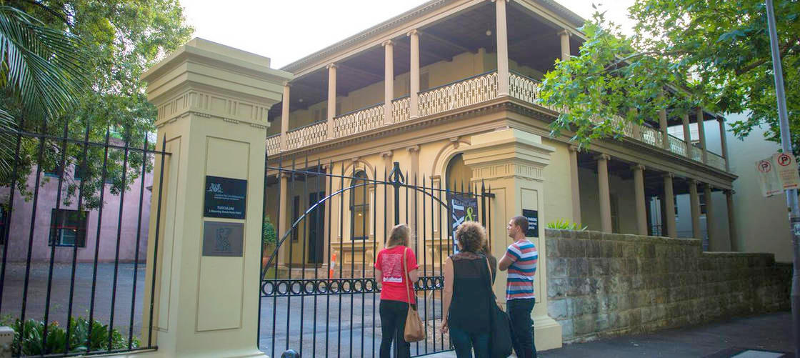 Small Bar Walking Tour