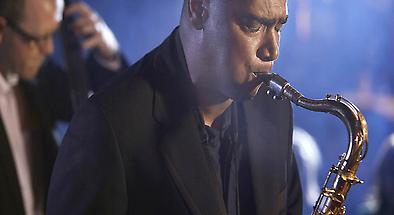 Sydney Harbour Buffet Lunch Cruise with Live Jazz Music