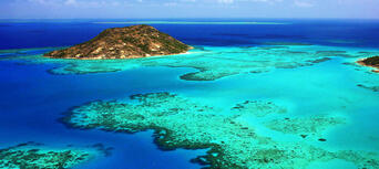 Great Barrier Reef Scenic Helicopter Flight - 30 Minutes Thumbnail 6