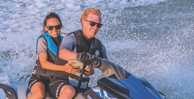 Gold Coast Jet Ski Hire and Tandem Parasail Package