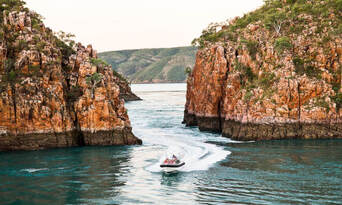 Horizontal Falls Afternoon Seaplane Flight and Boat Tour with Lunch from Broome Thumbnail 5