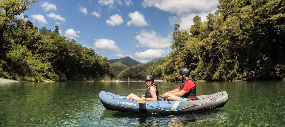 Hobbit Kayaking Tour on Pelorus River