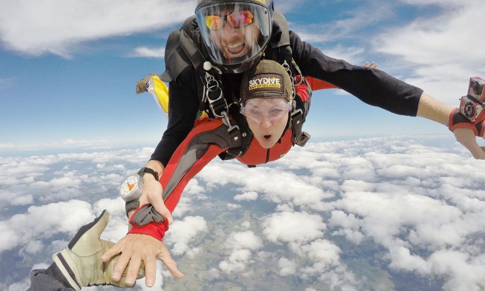 Tandem Skydive Over Bay of Islands - 16,000ft