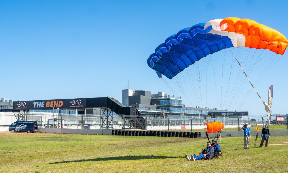 Adelaide Tandem Skydive up to 15,000ft and 3 Hotlaps in a Mustang Combo