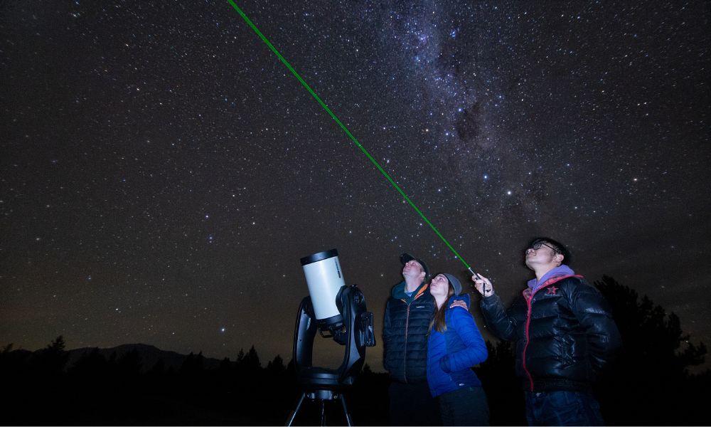 Lake Tekapo Shared Stargazing Tour - 90 Minutes