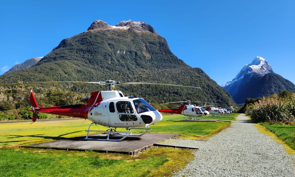 Milford Sound Helicopter and Cruise from Queenstown