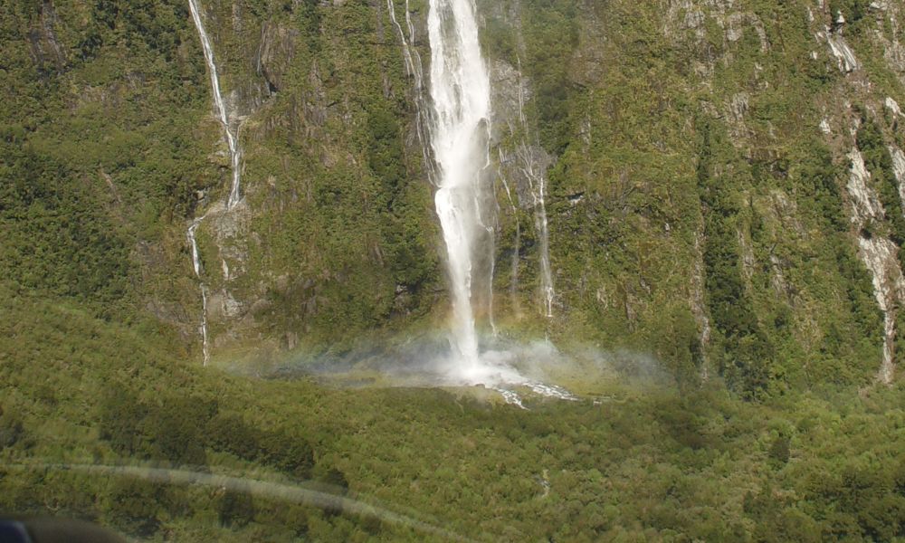 Private Fiordland Ultimate Helicopter Flight - 4.5 Hours