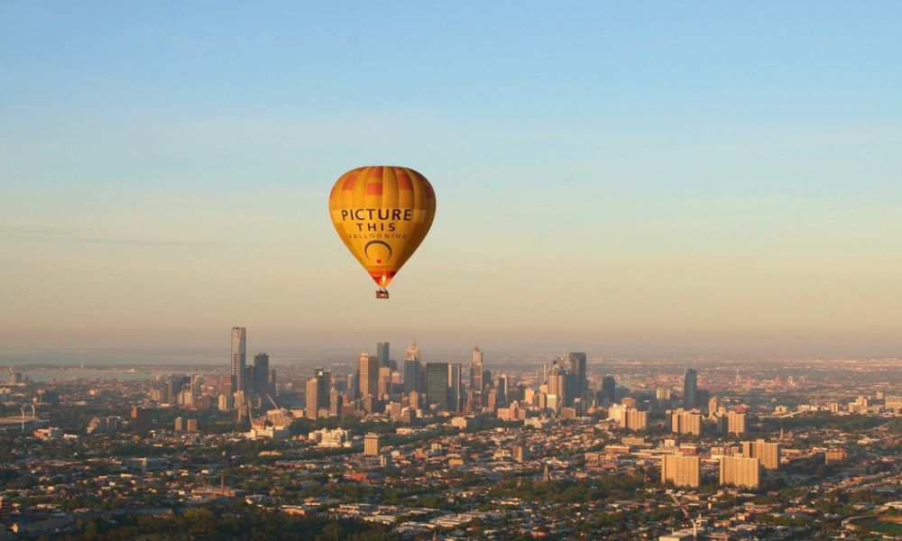 Melbourne Hot Air Balloon Flight with City Pickup - Weekends