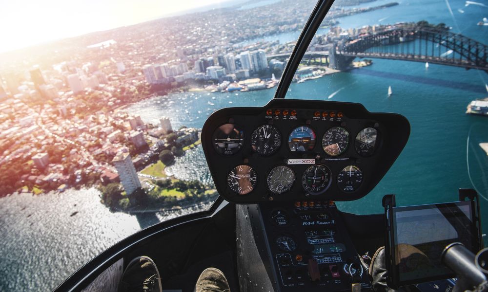 Private Helicopter Flight Over Sydney - 20 Minutes