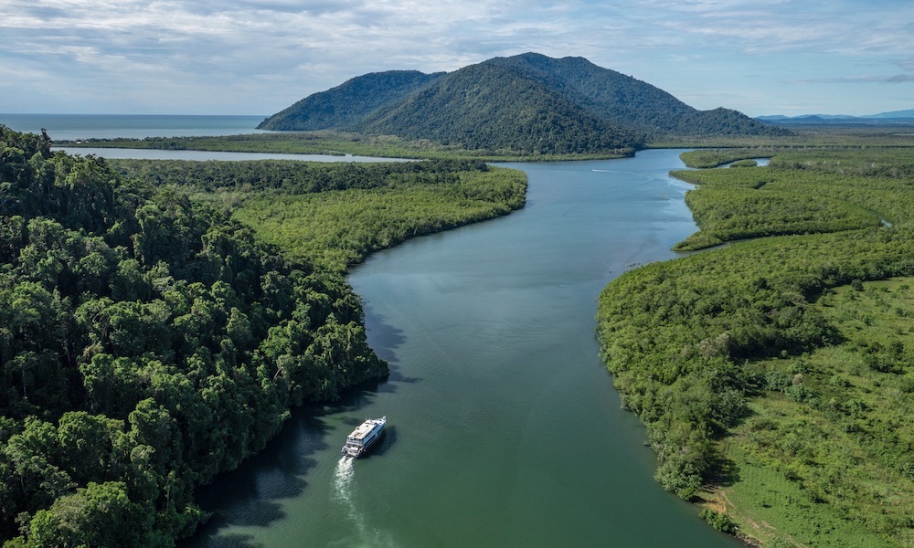 Frankland Island Reef Cruise and Island Day Tour