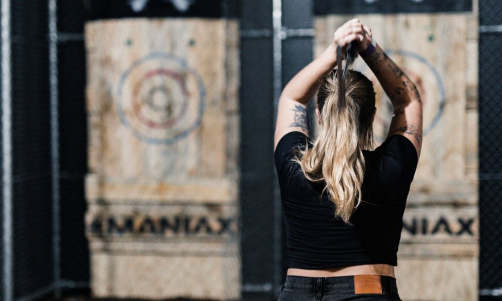 Gold Coast Quick Chuck Axe Throwing - 1 Hour 