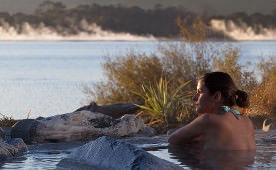 Polynesian Spa Lake View Private Pool and Entry