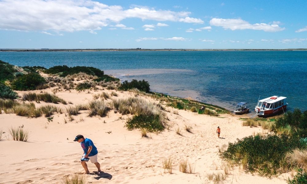 Coorong Adventure Cruise With Guided Walk