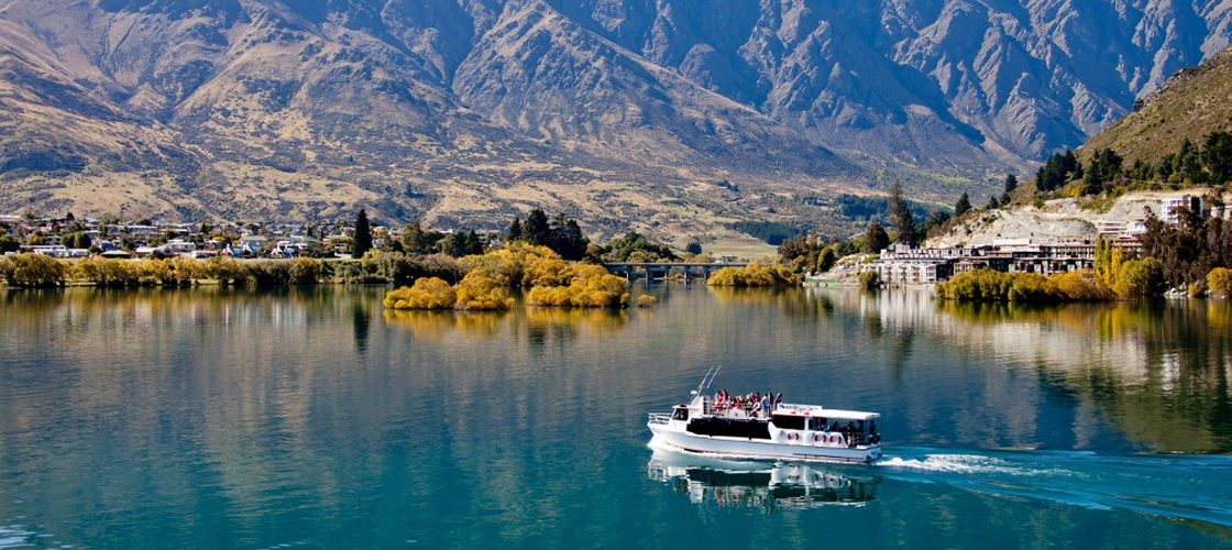 Queenstown Scenic Lake Cruise