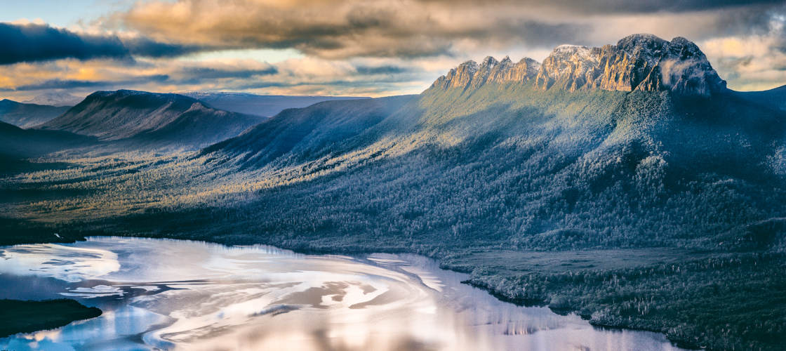 Tasmanian Wilderness Day Tour with Scenic Flights from Hobart