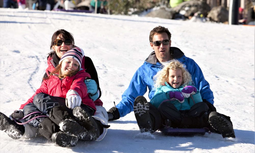 Lake Mountain Snow Play Full Day Tour from Melbourne