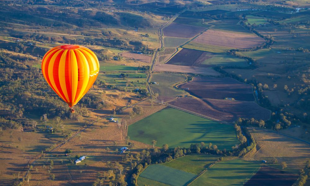 Scenic Rim Balloon Experience with Breakfast, Transfers and Photos