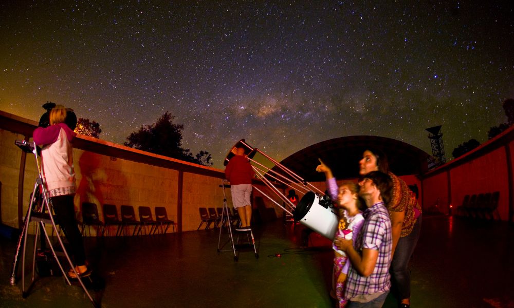 Observatory Experience & Stargazing in Yeal - 2 Hours