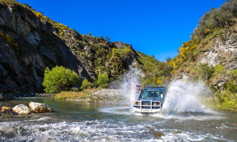 Queenstown Private 4WD Tour with Local Guide - 4 Hours