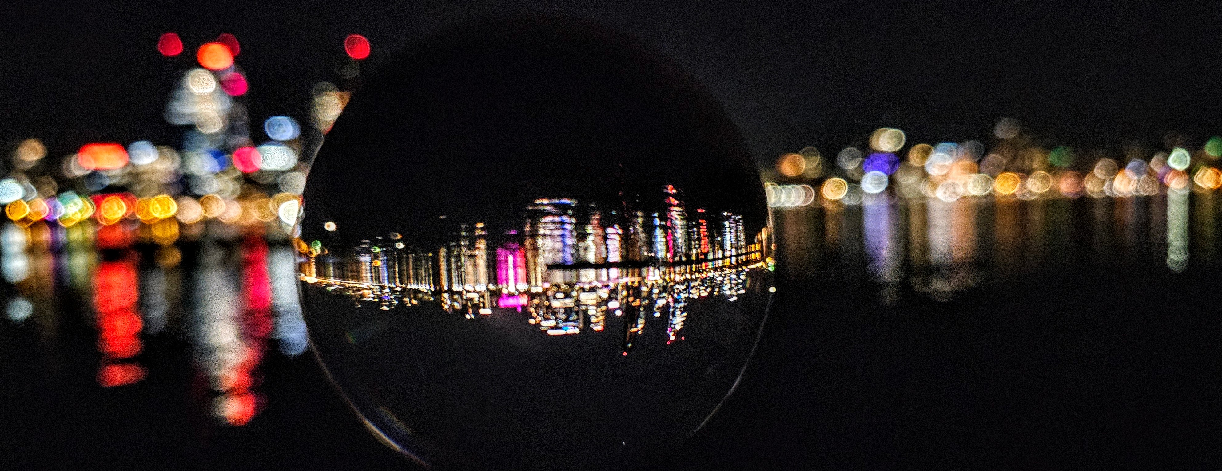 Perth Guided City Lights Tour, Dessert & Drink - 2.5 Hours
